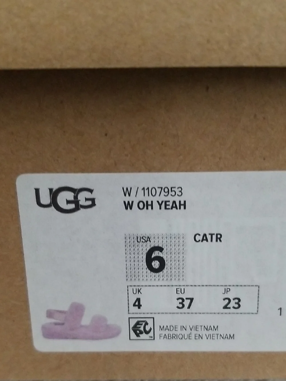 New UGG Oh Yeah Slides - Picture 9 of 9